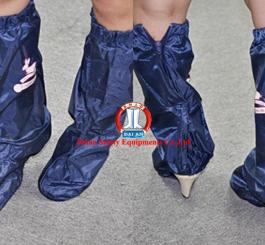 Bao giày đi mưa vinilon cao cổ