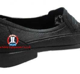 Giày nhựa nam + nữ màu đen NQ