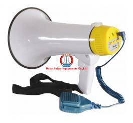 Loa cầm tay dùng pin, loại to, có còi  XB 11S - TQ